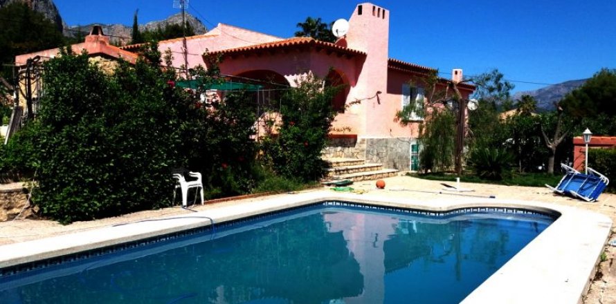 Villa in Polop, Alicante, Spanien 3 Schlafzimmer, 342 m2 Nr. 43712