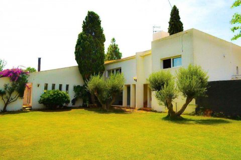 Villa zum Verkauf in Denia, Alicante, Spanien 3 Schlafzimmer, 380 m2 Nr. 43536 - Foto 2