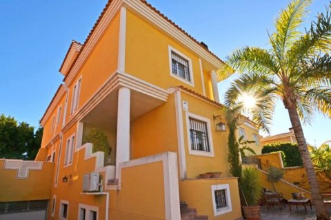 Villa zum Verkauf Alicante, Spanien 6 Schlafzimmer, 450 m2 Nr. 41911 - Foto 1