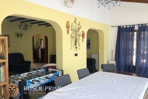 Villa zum Verkauf in Calpe, Alicante, Spanien 4 Schlafzimmer, 200 m2 Nr. 46749 - Foto 11