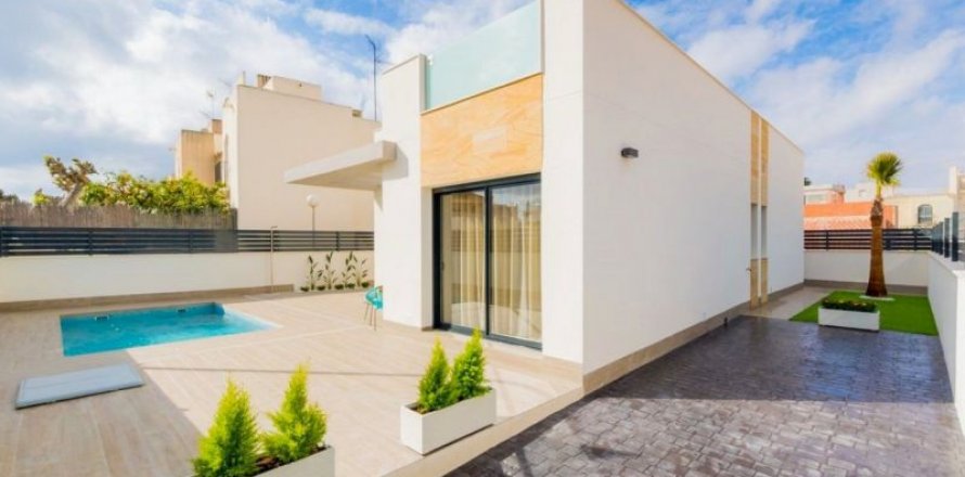 Villa Torrevieja, Alicante, Spanien 3 Schlafzimmer, 274 m2 Nr. 43338