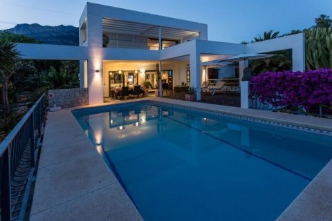 Villa zum Verkauf in Altea, Alicante, Spanien 4 Schlafzimmer,  Nr. 45337 - Foto 1