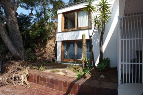 Villa zum Verkauf in Lloret de Mar, Girona, Spanien 3 Schlafzimmer, 530 m2 Nr. 45714 - Foto 10