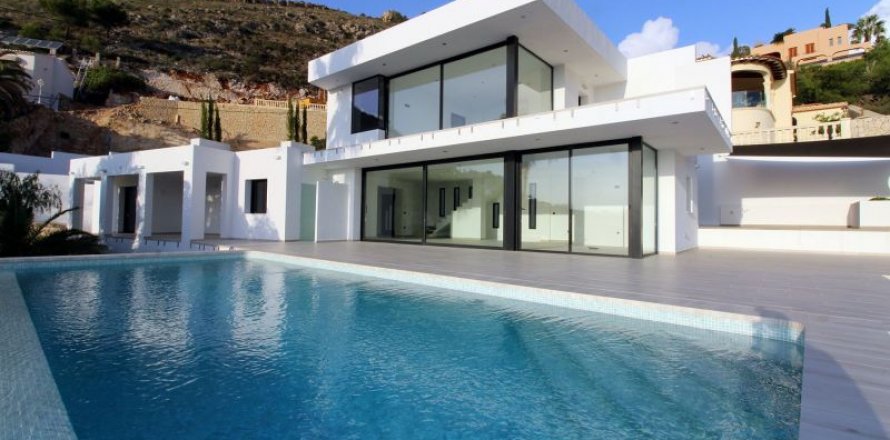 Villa in Moraira, Alicante, Spanien 4 Schlafzimmer, 300 m2 Nr. 43844