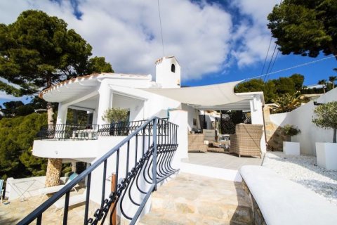 Villa zum Verkauf in Altea, Alicante, Spanien 3 Schlafzimmer, 200 m2 Nr. 44129 - Foto 2