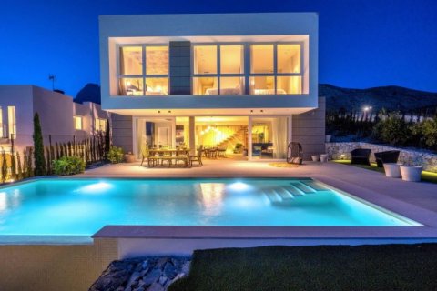 Villa zum Verkauf in Finestrat, Alicante, Spanien 3 Schlafzimmer, 195 m2 Nr. 44095 - Foto 1