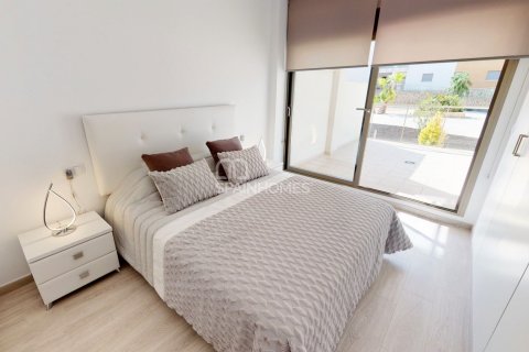 Wohnung zum Verkauf in Orihuela, Alicante, Spanien 2 Schlafzimmer, 71 m2 Nr. 49467 - Foto 24