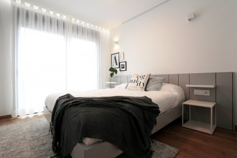 Villa zum Verkauf in El Campello, Alicante, Spanien 3 Schlafzimmer, 405 m2 Nr. 50692 - Foto 12