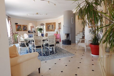 Villa zum Verkauf in Pedreguer, Alicante, Spanien 5 Schlafzimmer, 425 m2 Nr. 50217 - Foto 16