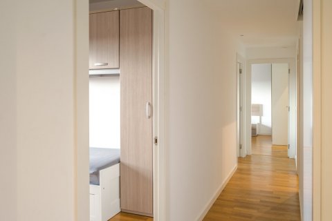 Wohnung zum Verkauf in Barcelona, Spanien 3 Schlafzimmer, 97 m2 Nr. 50055 - Foto 9