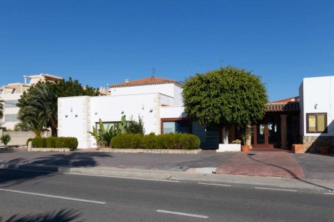 Gewerbeimmobilien zum Verkauf in Denia, Alicante, Spanien 1 Schlafzimmer, 900 m2 Nr. 50137 - Foto 2