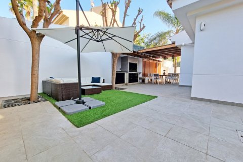 Villa zum Verkauf in Rincon De Loix, Alicante, Spanien 6 Schlafzimmer, 500 m2 Nr. 50713 - Foto 23