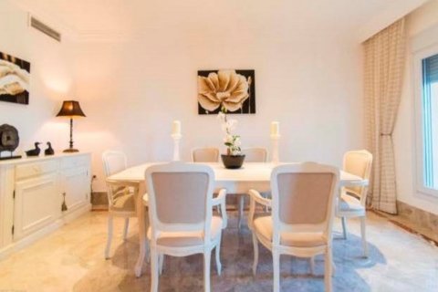 Villa zum Verkauf in Marbella, Malaga, Spanien 3 Schlafzimmer, 206 m2 Nr. 50254 - Foto 10