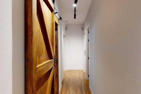 Wohnung zum Verkauf in Barcelona, Spanien 4 Schlafzimmer, 96 m2 Nr. 49907 - Foto 27