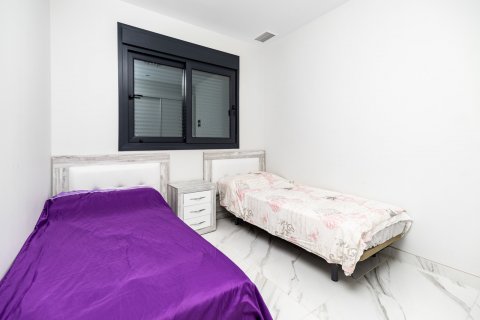 Wohnung zur Miete in Benidorm, Alicante, Spanien 2 Schlafzimmer, 105 m2 Nr. 50240 - Foto 10