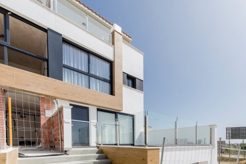 Townhouse zum Verkauf in Guardamar del Segura, Alicante, Spanien 3 Schlafzimmer, 167 m2 Nr. 49943 - Foto 25