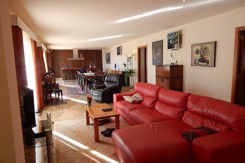 Villa zum Verkauf in Oliva, Valencia, Spanien 5 Schlafzimmer, 600 m2 Nr. 50173 - Foto 14