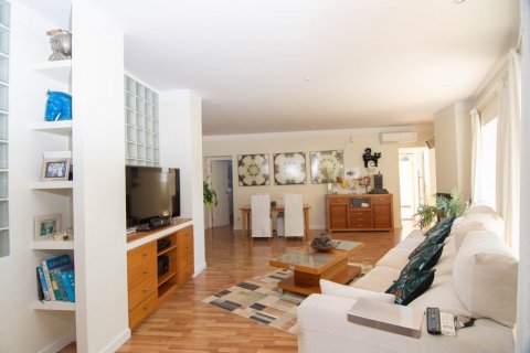 Villa zum Verkauf in Altea, Alicante, Spanien 7 Schlafzimmer, 344 m2 Nr. 50992 - Foto 6
