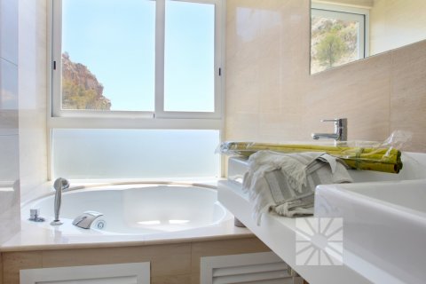 Villa zum Verkauf in Altea, Alicante, Spanien 3 Schlafzimmer, 295 m2 Nr. 49992 - Foto 10