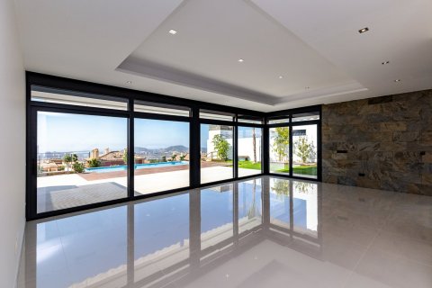 Villa zum Verkauf in Finestrat, Alicante, Spanien 5 Schlafzimmer, 400 m2 Nr. 50017 - Foto 4