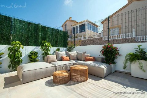 Villa zum Verkauf in Villamartin, Alicante, Spanien 3 Schlafzimmer, 159 m2 Nr. 34564 - Foto 4