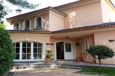 Villa zum Verkauf in Denia, Alicante, Spanien 5 Schlafzimmer, 425 m2 Nr. 50317 - Foto 2
