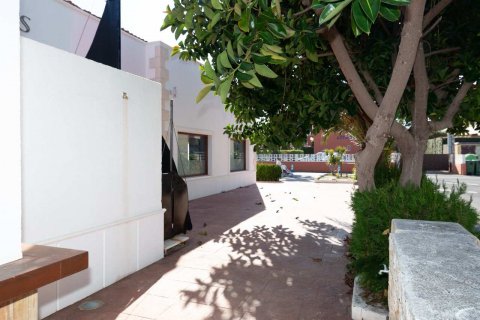 Gewerbeimmobilien zum Verkauf in Denia, Alicante, Spanien 1 Schlafzimmer, 900 m2 Nr. 50137 - Foto 12