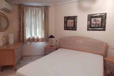 Villa zum Verkauf in Denia, Alicante, Spanien 5 Schlafzimmer, 425 m2 Nr. 50317 - Foto 26