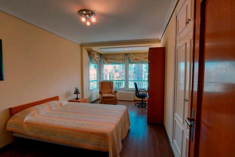 Wohnung zum Verkauf in Benidorm, Alicante, Spanien 4 Schlafzimmer, 220 m2 Nr. 50186 - Foto 12