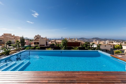 Villa zum Verkauf in Finestrat, Alicante, Spanien 5 Schlafzimmer, 400 m2 Nr. 50017 - Foto 2