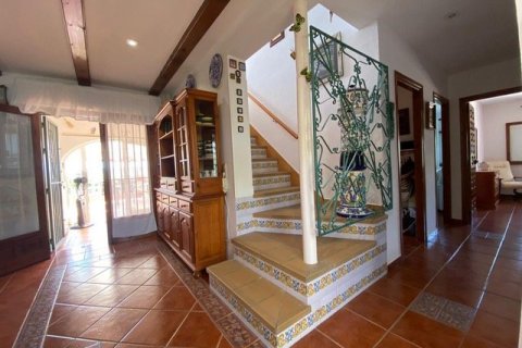 Villa zum Verkauf in Calpe, Alicante, Spanien 4 Schlafzimmer, 280 m2 Nr. 51865 - Foto 9