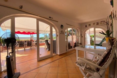 Villa zum Verkauf in Calpe, Alicante, Spanien 4 Schlafzimmer, 280 m2 Nr. 51865 - Foto 18