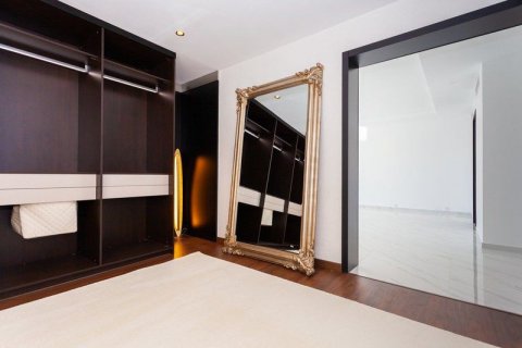 Villa zum Verkauf in Marbella, Malaga, Spanien 5 Schlafzimmer, 597 m2 Nr. 53440 - Foto 18