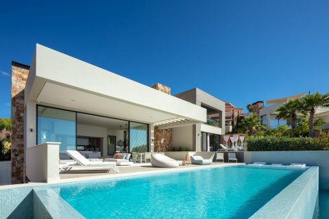 Villa zum Verkauf in Nueva Andalucia, Malaga, Spanien 5 Schlafzimmer, 592 m2 Nr. 53558 - Foto 4
