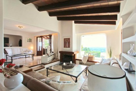 Villa zum Verkauf in Bendinat, Mallorca, Spanien 4 Schlafzimmer, 350 m2 Nr. 18472 - Foto 10