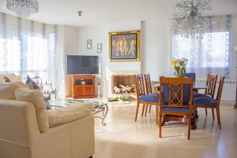 Villa zur Miete Cambrils, Tarragona, Spanien 3 Schlafzimmer, 210 m2 Nr. 53623 - Foto 15