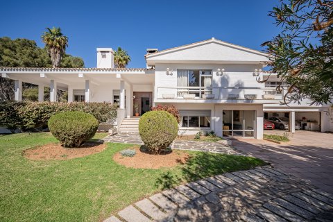 Villa zum Verkauf in Marbella, Malaga, Spanien 7 Schlafzimmer, 692 m2 Nr. 53493 - Foto 4