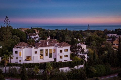Villa zum Verkauf in Marbella Golden Mile, Malaga, Spanien 8 Schlafzimmer, 1047 m2 Nr. 53449 - Foto 11