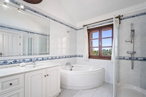 Villa zum Verkauf in Cancelada, Malaga, Spanien 9 Schlafzimmer, 728 m2 Nr. 53535 - Foto 25