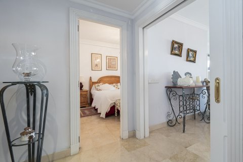 Wohnung zum Verkauf in Marbella, Malaga, Spanien 2 Schlafzimmer, 124 m2 Nr. 53526 - Foto 12