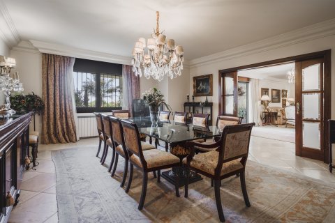 Villa zum Verkauf Marbella, Malaga, Spanien 4 Schlafzimmer, 764 m2 Nr. 53519 - Foto 15