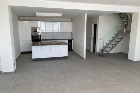 Penthäuser zum Verkauf in Estepona, Malaga, Spanien 3 Schlafzimmer, 151 m2 Nr. 53392 - Foto 4