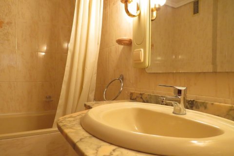 Wohnung zum Verkauf in Salou, Tarragona, Spanien 3 Schlafzimmer, 103 m2 Nr. 53629 - Foto 25