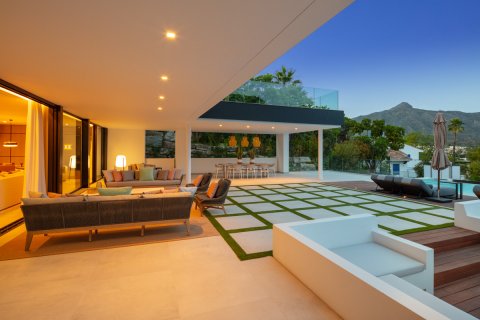 Villa zum Verkauf in Nueva Andalucia, Malaga, Spanien 5 Schlafzimmer, 491 m2 Nr. 53491 - Foto 29