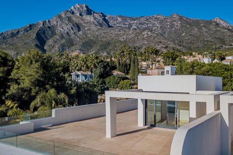 Duplex zum Verkauf in Marbella Golden Mile, Malaga, Spanien 4 Schlafzimmer, 528 m2 Nr. 53500 - Foto 2