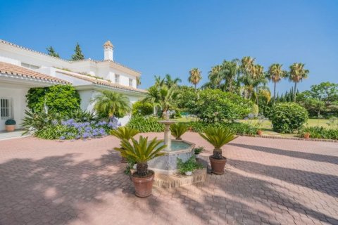 Villa zum Verkauf in Guadalmina, Malaga, Spanien 8 Schlafzimmer, 1138 m2 Nr. 53477 - Foto 1