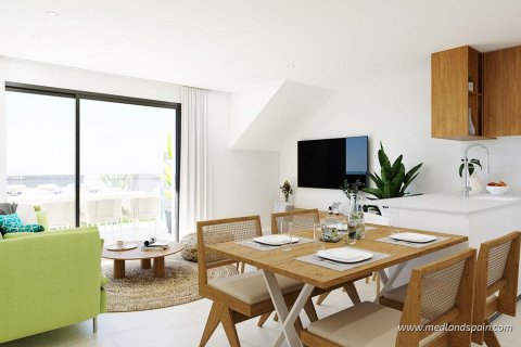 Wohnung zum Verkauf in Torrevieja, Alicante, Spanien 2 Schlafzimmer, 75 m2 Nr. 53589 - Foto 13