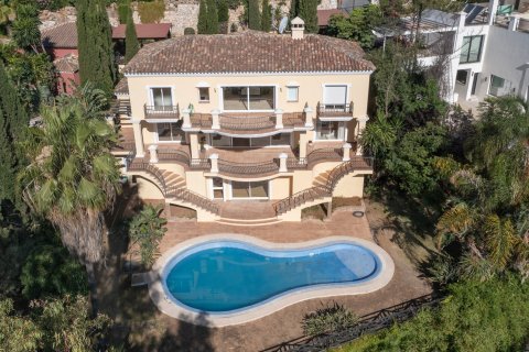 Villa zum Verkauf in El Herrojo, Malaga, Spanien 6 Schlafzimmer, 579 m2 Nr. 53578 - Foto 19