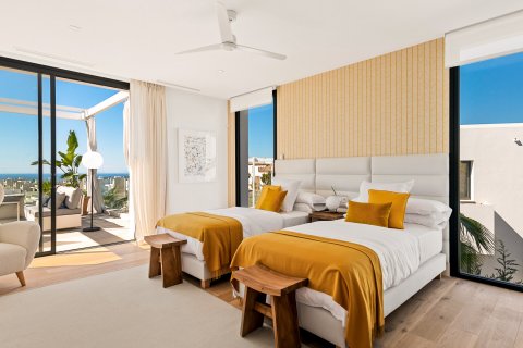 Villa zum Verkauf in Cabopino, Malaga, Spanien 5 Schlafzimmer, 635 m2 Nr. 53568 - Foto 15