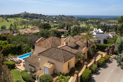Villa zum Verkauf El Paraiso, Malaga, Spanien 5 Schlafzimmer, 779 m2 Nr. 53534 - Foto 2
